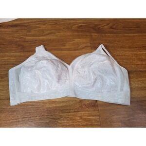 Playtex 18 Hour No Wire Bra 46C Satin Soft Cup Adjustable Strap 4693 White